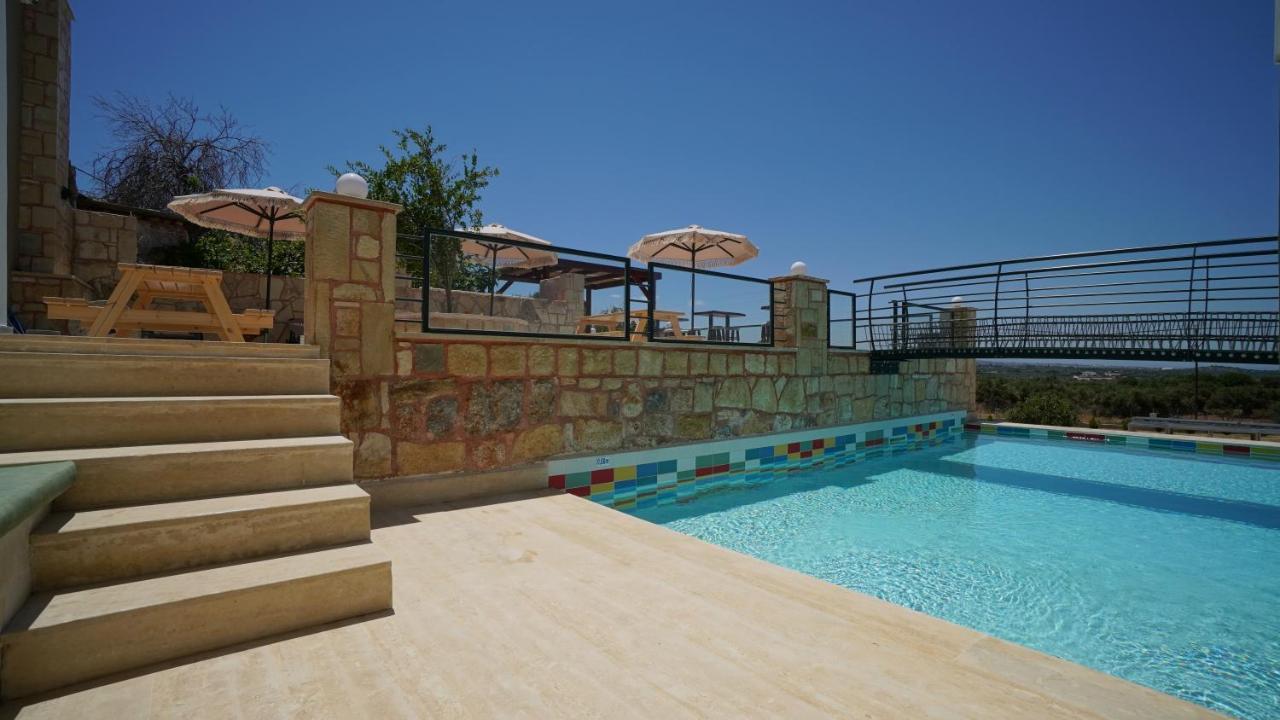 Youth Of Dope Supreme Hostel Khordhakion Exterior photo